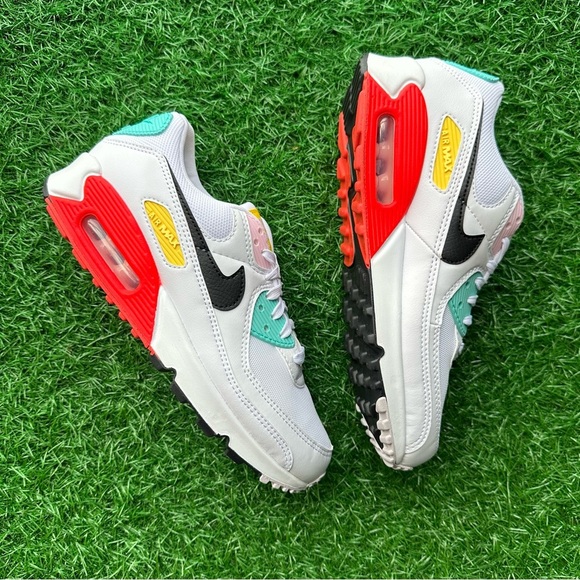 Nike Air Max 90 NN - Picture 10 of 12